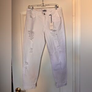 Judy Blue NWT Boyfriend Fit Jeans Denim White distressed women’s size 13/31